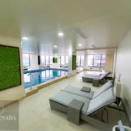 Royale Sundance 7 & Pool Nord Апартаменты *