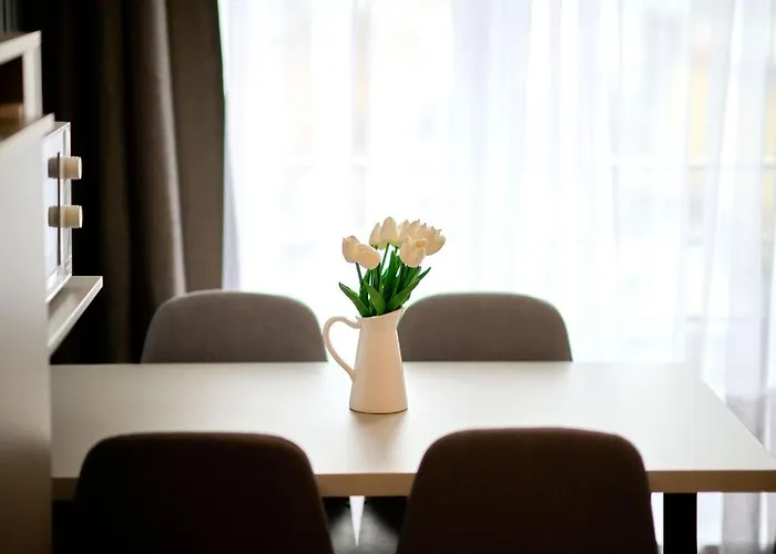 Apartment Royale Sundance 7 & Pool Nord Mamaia